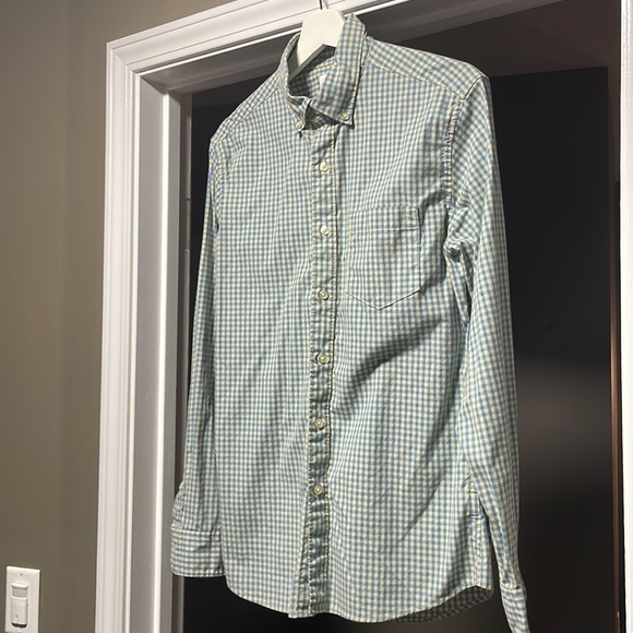 Men’s button down - Picture 3 of 3